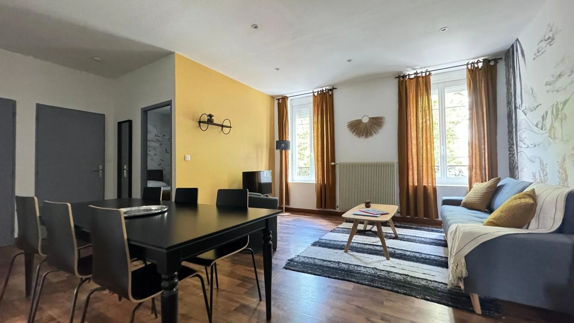 Bel Appartement Agadir Pour 6 Personnes Vichy Apartment